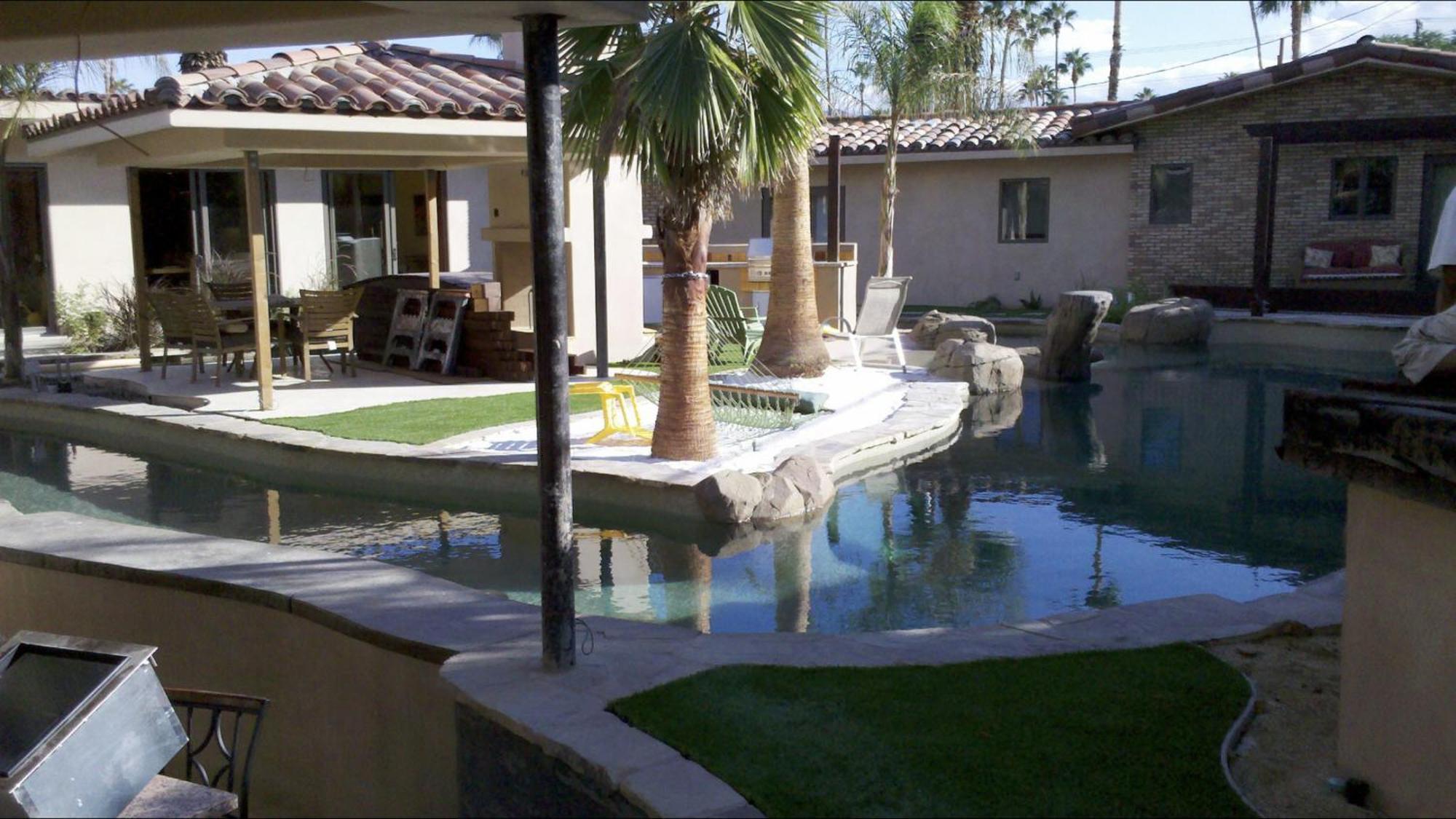 Warm Sands Villa-Moving River/Island Palm Springs Exterior photo