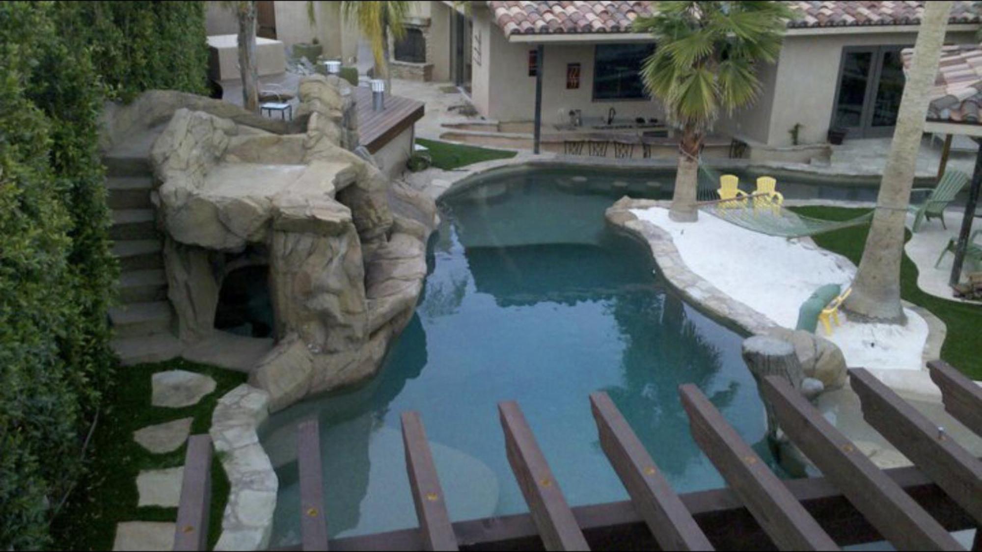 Warm Sands Villa-Moving River/Island Palm Springs Exterior photo